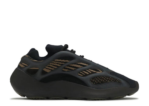 YEEZY 700 V3 CLAY BROWN